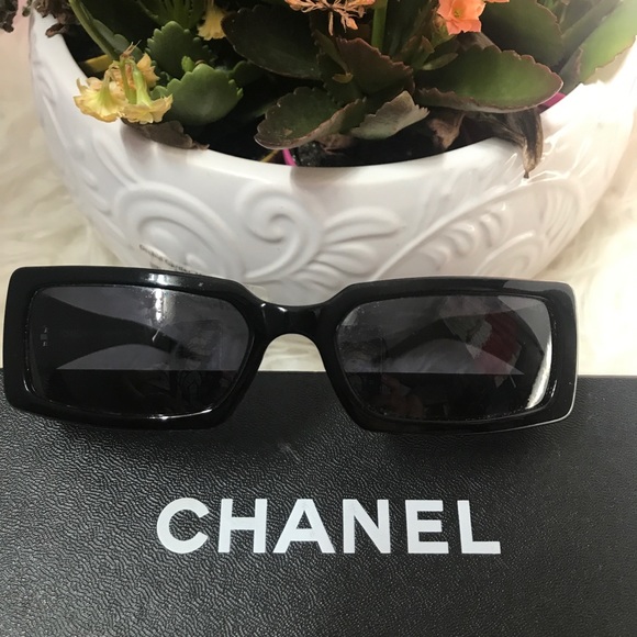 Authentic Chanel Sunglasses - Picture 7 of 8